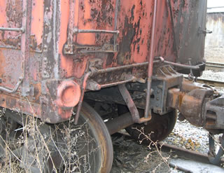 End view of brake mechanism and cut lever.